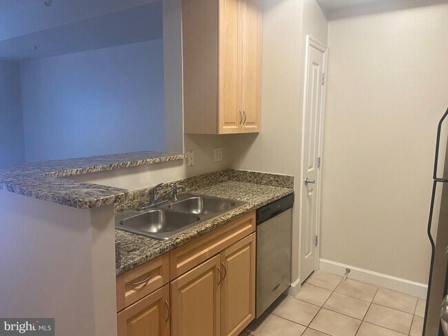 Foto del edificio - 1111 25th St NW