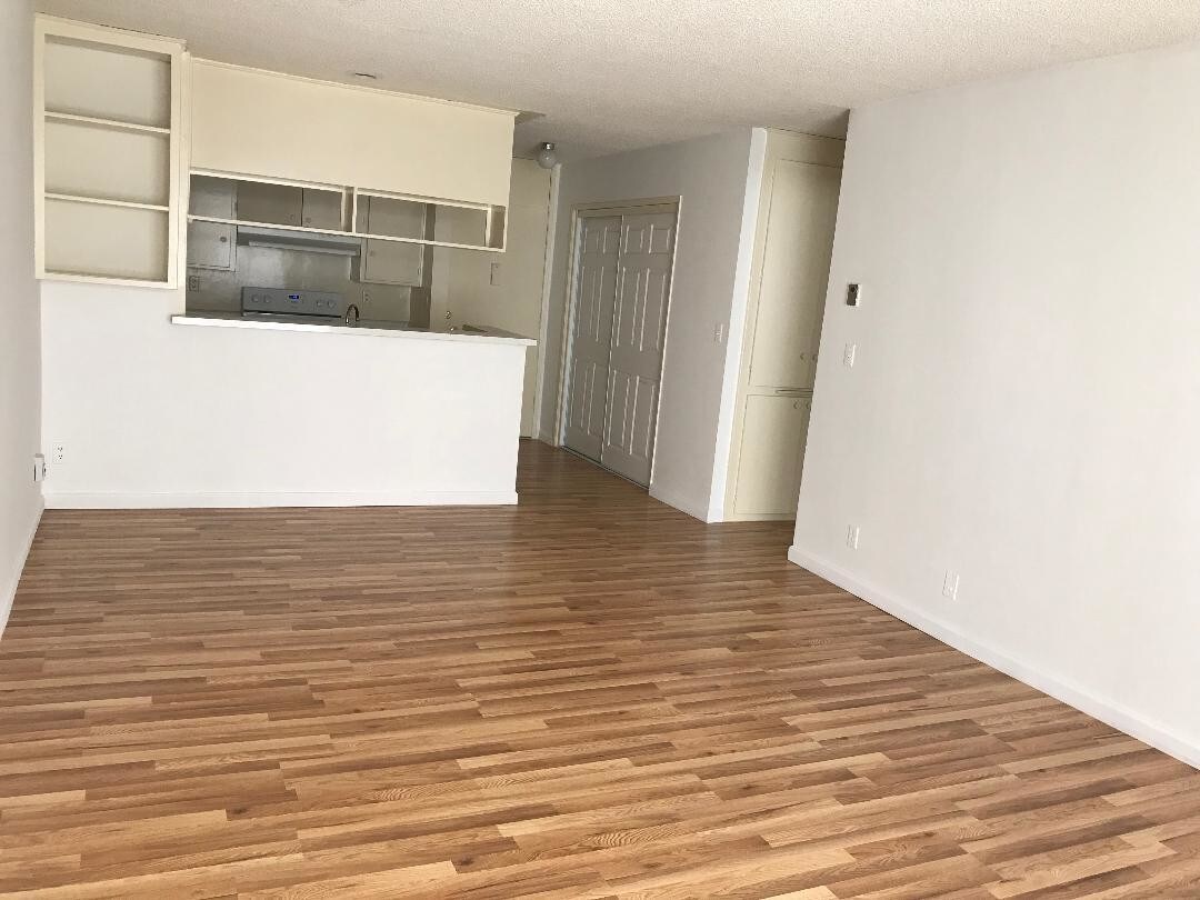 Foto principal - 425 S New Hampshire Ave