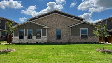 Building Photo - 622 Fallow Dr
