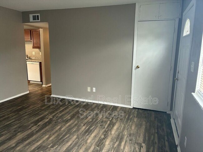 Foto del edificio - 4724 Ericson Ave