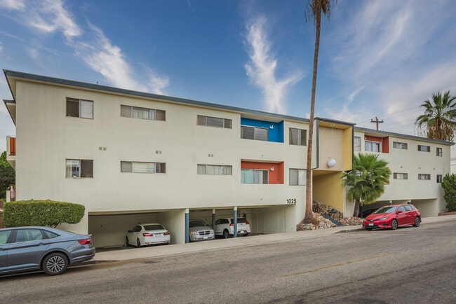 Building Photo - 1025 E Lomita Ave