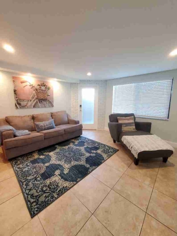 Photo - 700 SE 14th Ct (Fort Lauderdale, FL) Apartment