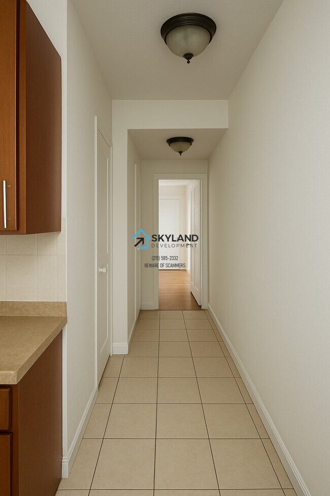 Foto del edificio - 6020 Upland St