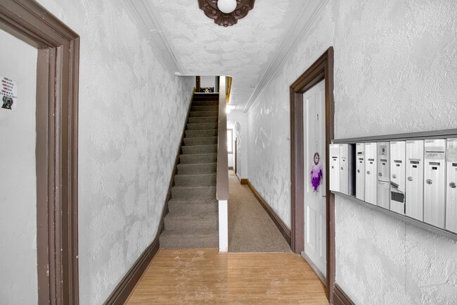 Foto del edificio - 111 Cottage St