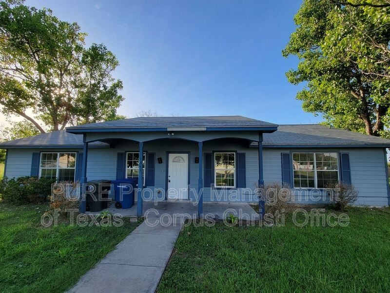 Primary Photo - 1941 Sunnycrest St