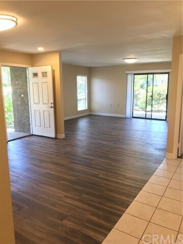Foto del edificio - 21267 McConnell Ave