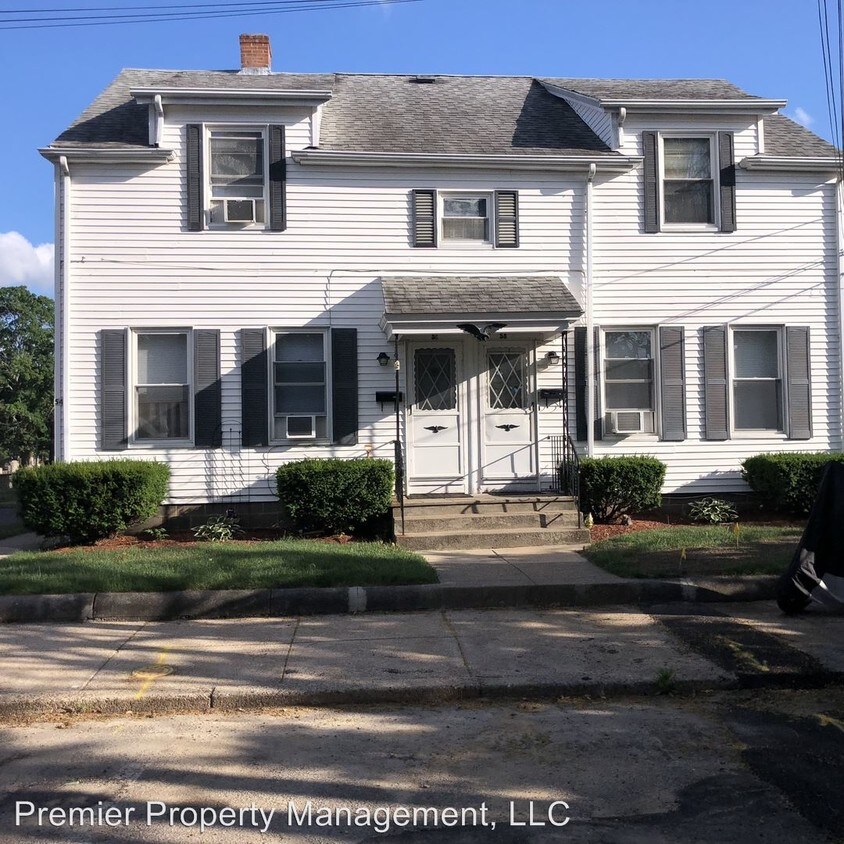 Primary Photo - 2 br, 1 bath Apartment - 54 Tucker St