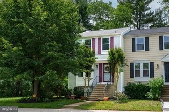 Building Photo - 9515 Quarry Bridge Ct