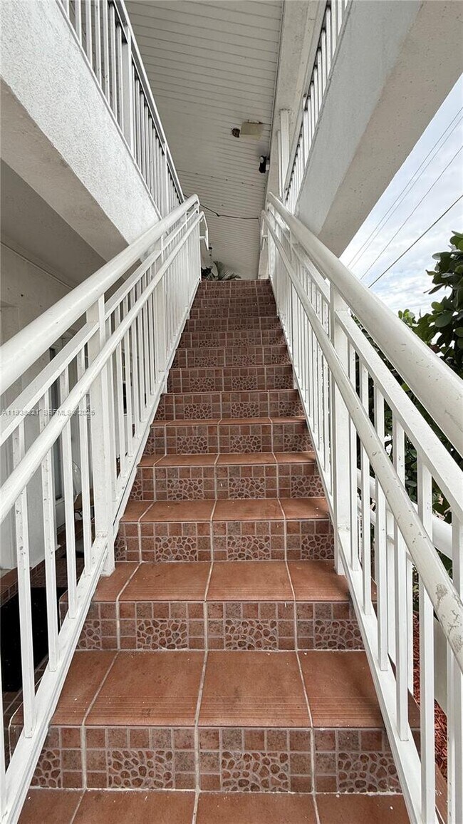 Foto del edificio - 330 74th St