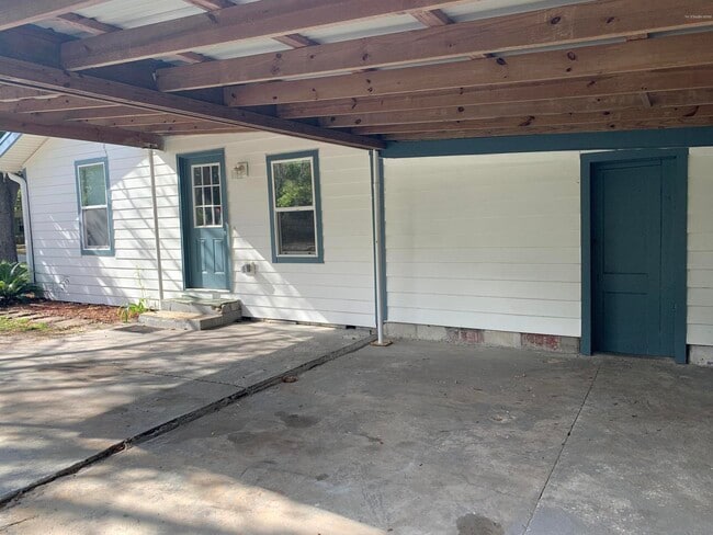 Building Photo - 13551 Lanier Rd