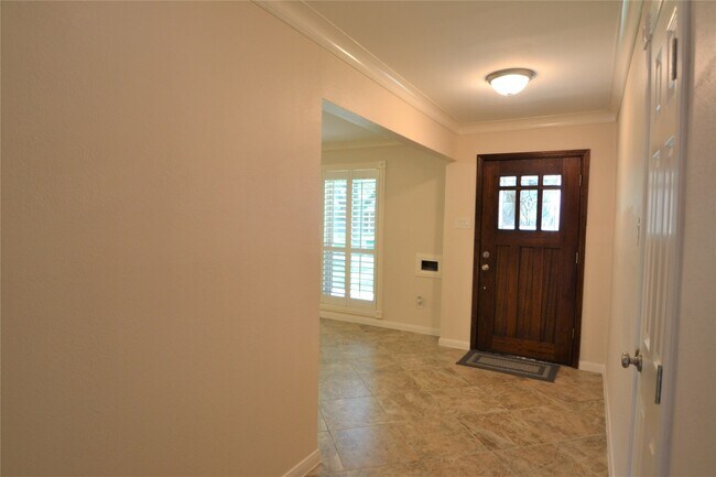 Foto del edificio - 4911 Wigton Dr