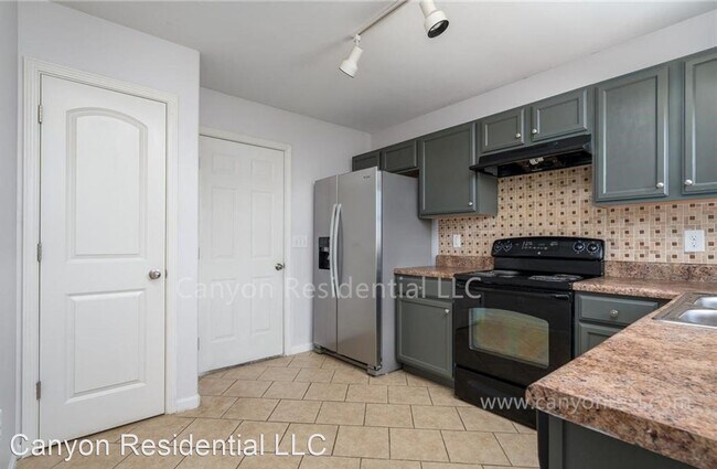 Building Photo - 3 br, 2.5 bath House - 5209 Switchback Drive
