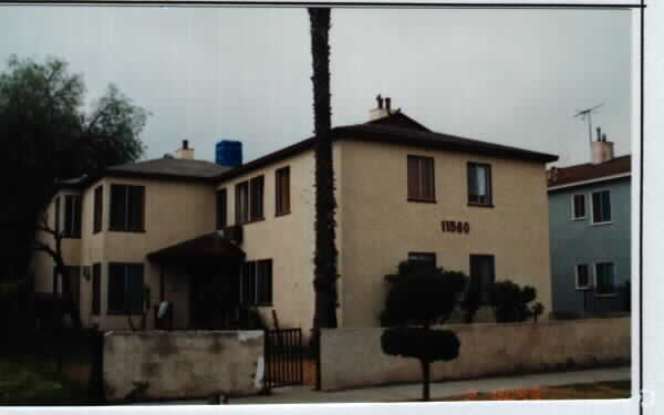 Primary Photo - 11560 Friar St