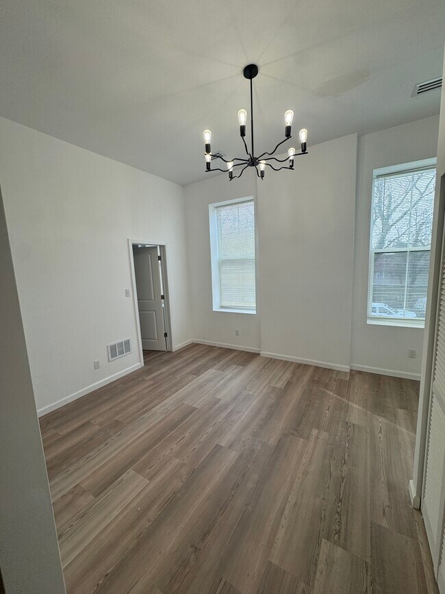 Foto del edificio - 839 S Jackson St