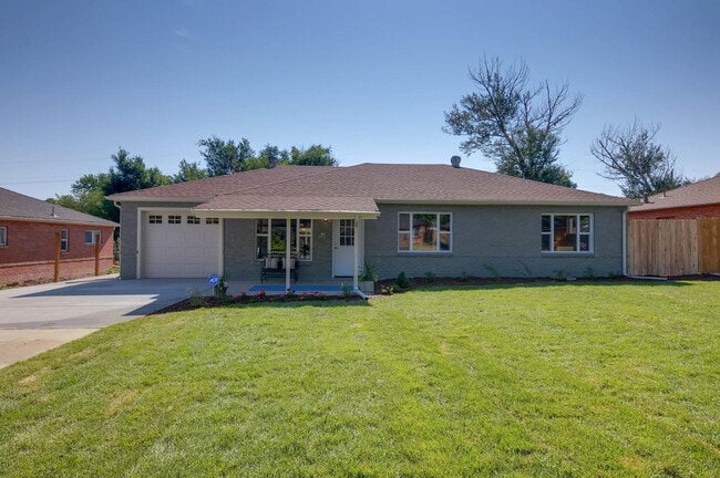 FANTASTIC Bungalow Style Ranch Home - FANTASTIC Bungalow Style Ranch Home