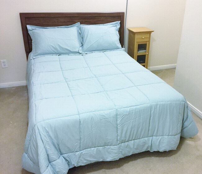 Foto del edificio - 1406 W April Villa