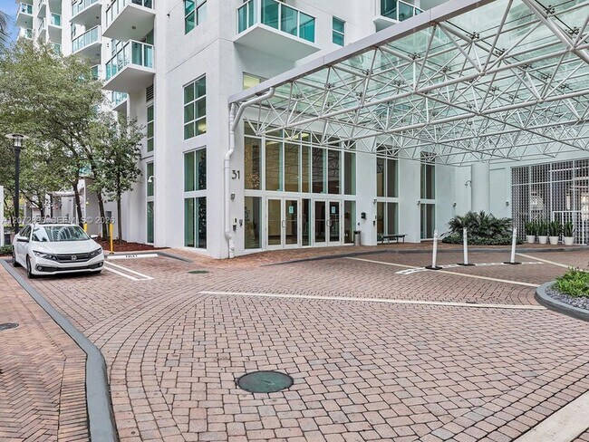 Foto del edificio - 31 SE 5th St