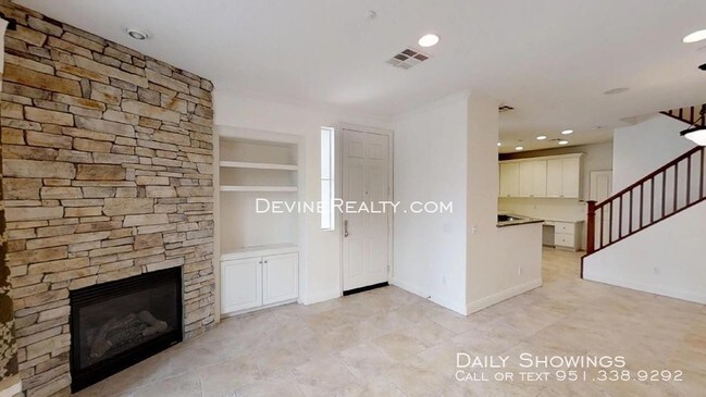 Foto del edificio - 8692 E 9th St