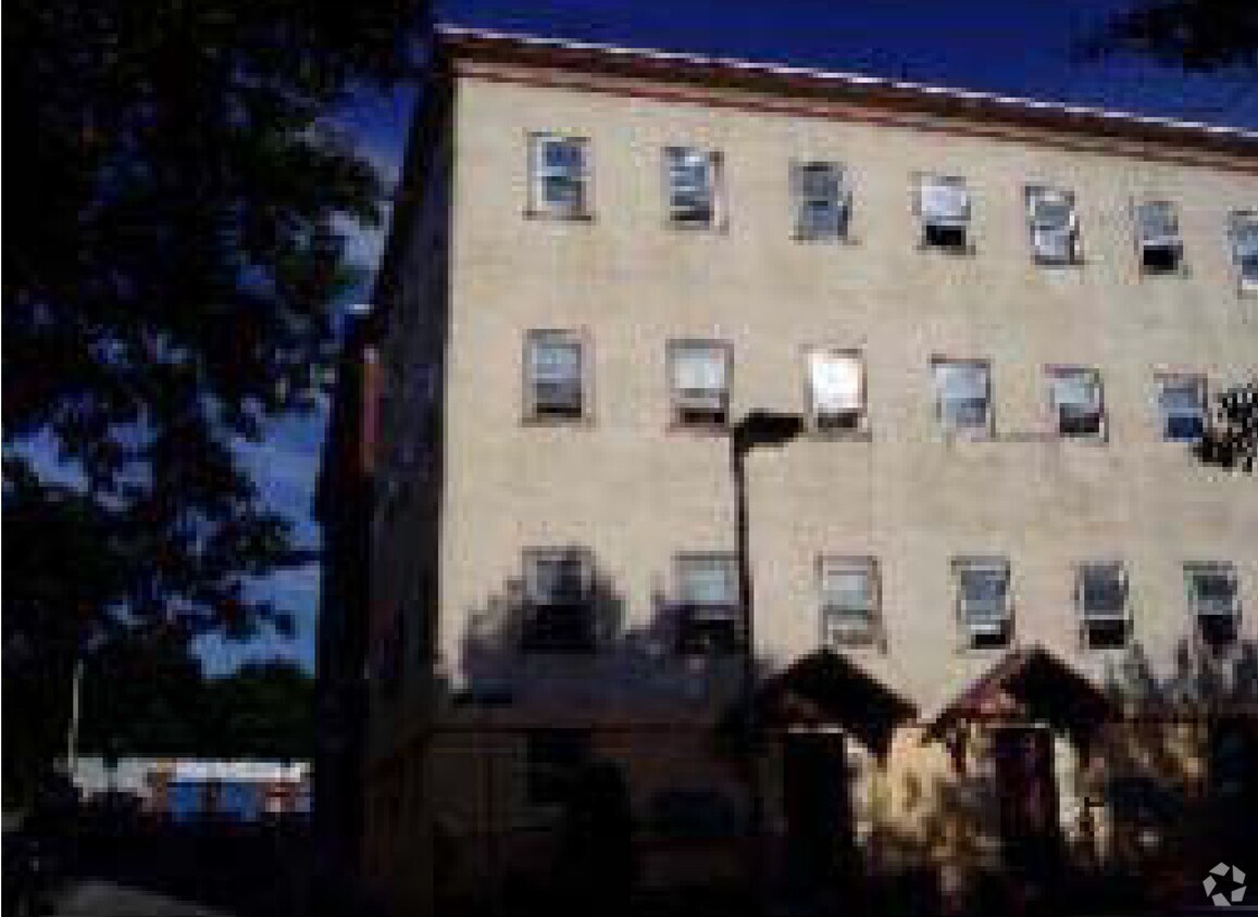 Building Photo - 17 Ramsey St
