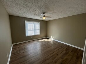 Building Photo - 1831 Pinnacle Rd