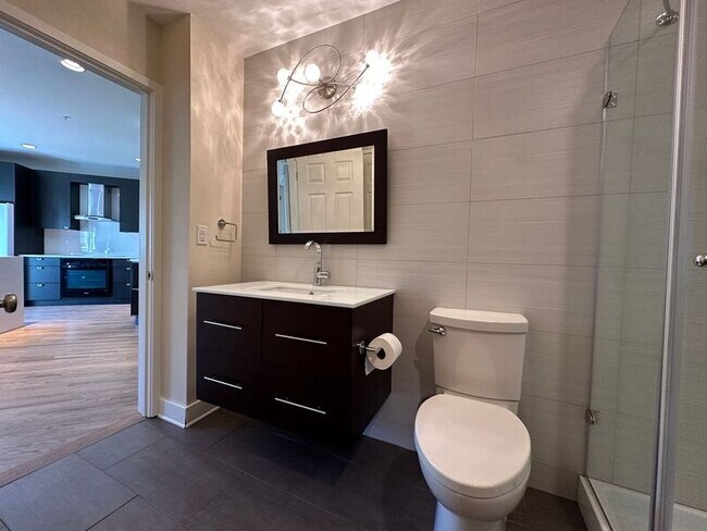 Foto del edificio - 2660 S University Blvd