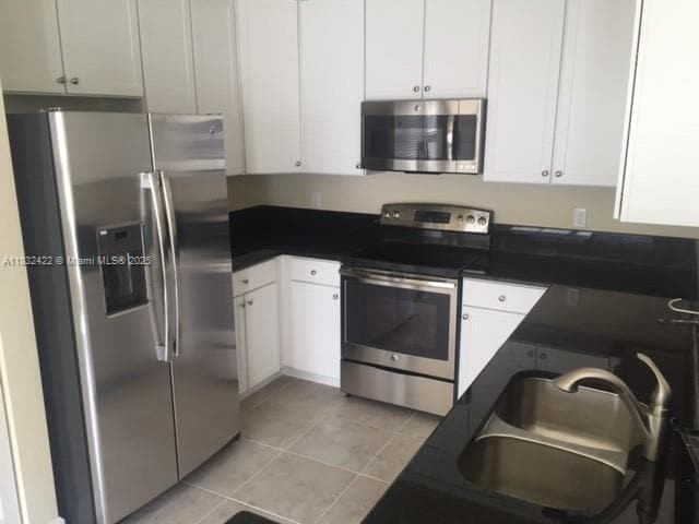 Building Photo - 8449 Blue Cove Way