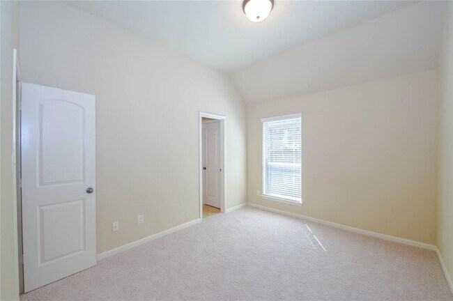 Building Photo - 6226 Arroyo Springs Ln