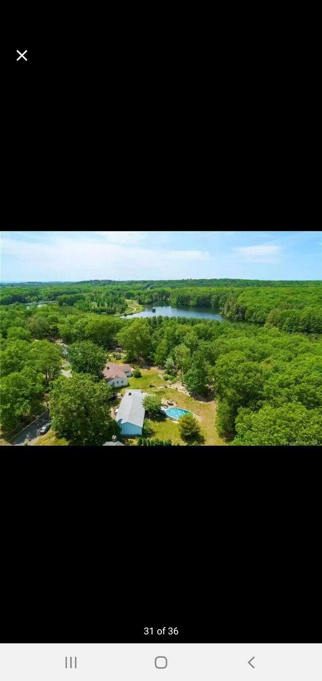 Building Photo - 31 N Forest Cir
