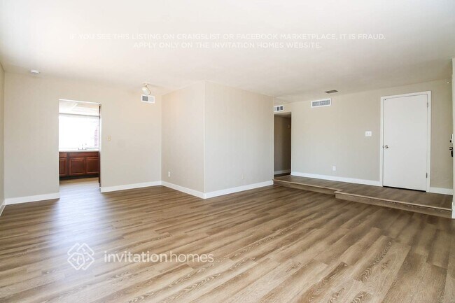 Foto del edificio - 6627 S 44th St