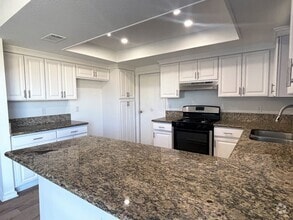 Building Photo - 8429 Great Cir Dr