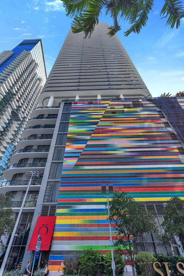 Foto del edificio - 801 S Miami Ave