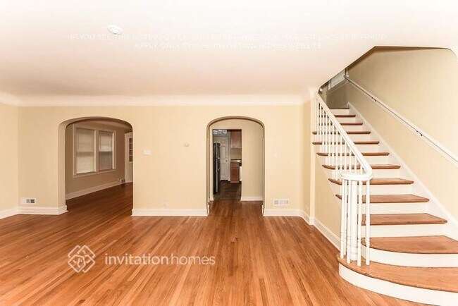 Foto del edificio - 9201 S Claremont Ave