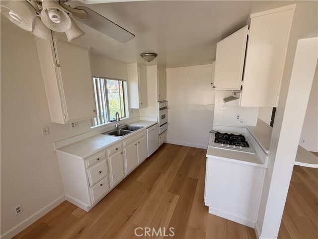 Building Photo - 308 Avenida Cabrillo