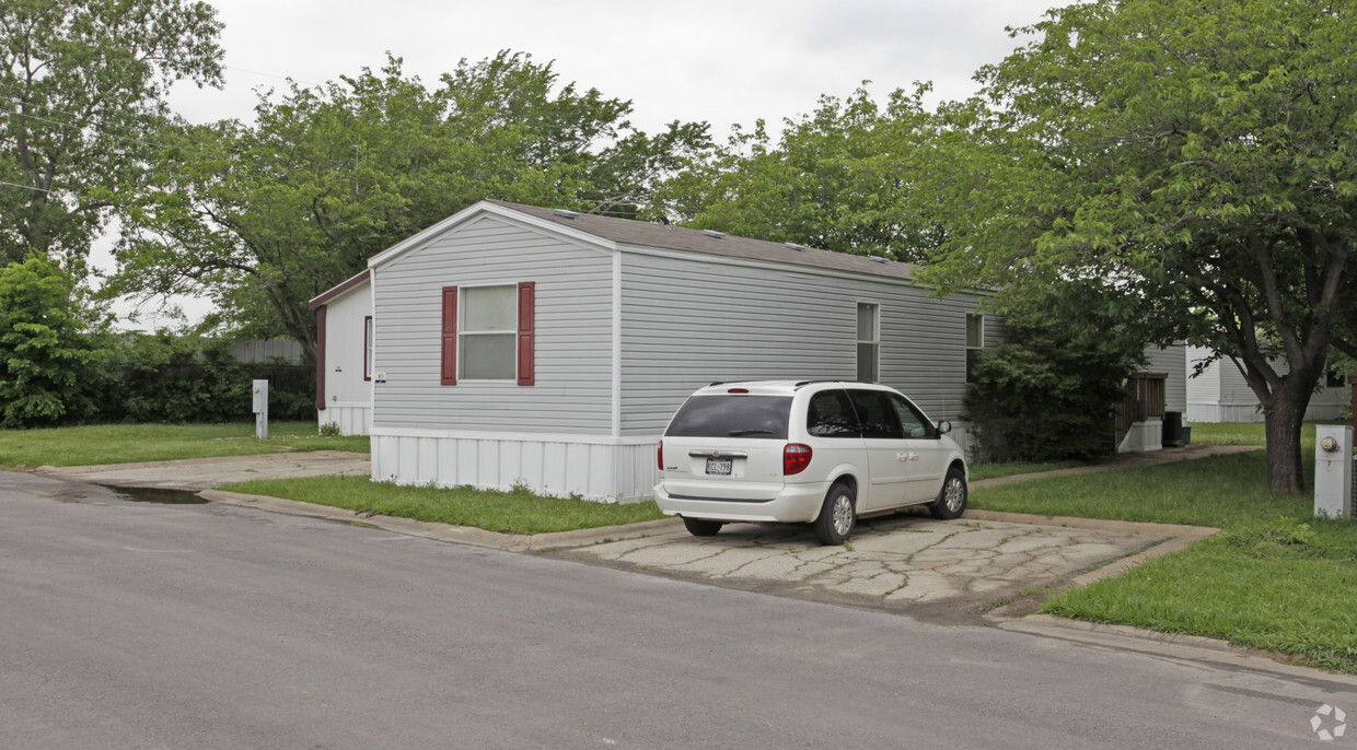 Building Photo - Mulberry Heights