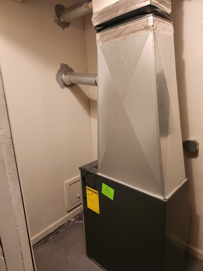 New furnace 2021 - 31847 Bay Ct
