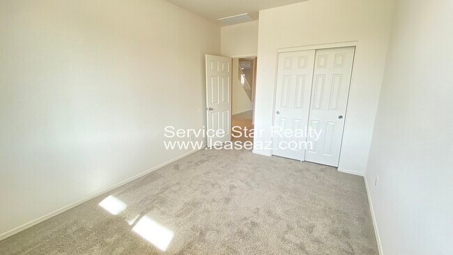 Building Photo - 10426 W Cordes Rd