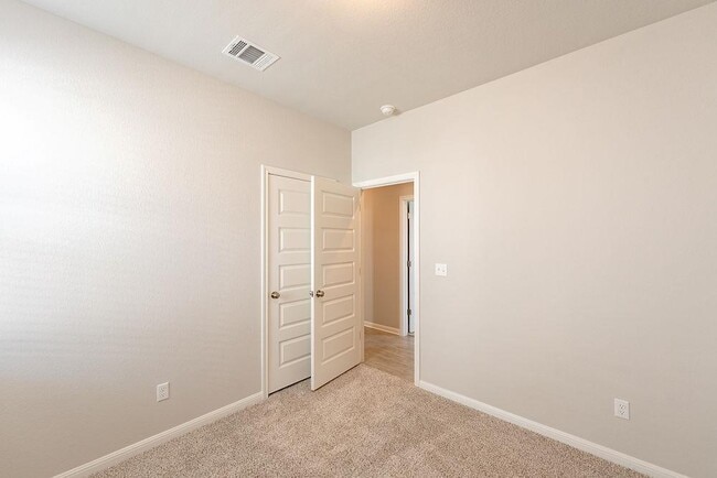 Foto del edificio - 12411 Zenyatta Dr