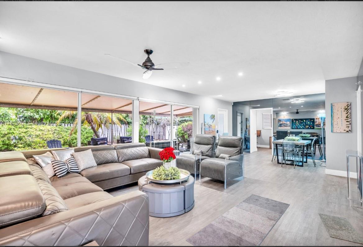 Foto principal - 1799 SE 25th Ave