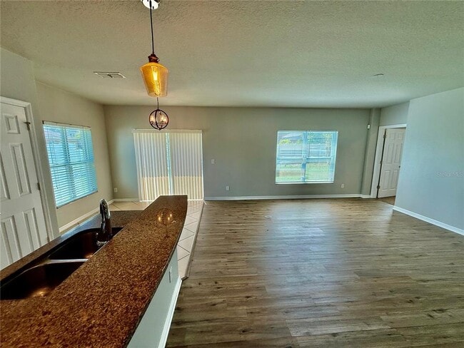 Foto del edificio - 4714 Greycliff Prairie Dr