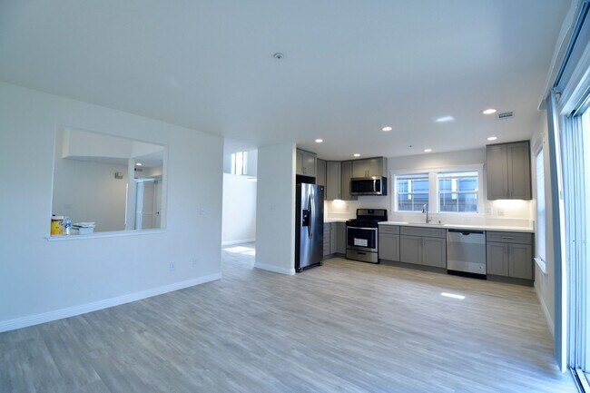 Building Photo - Sunnyvale Modern Single Family Residential...