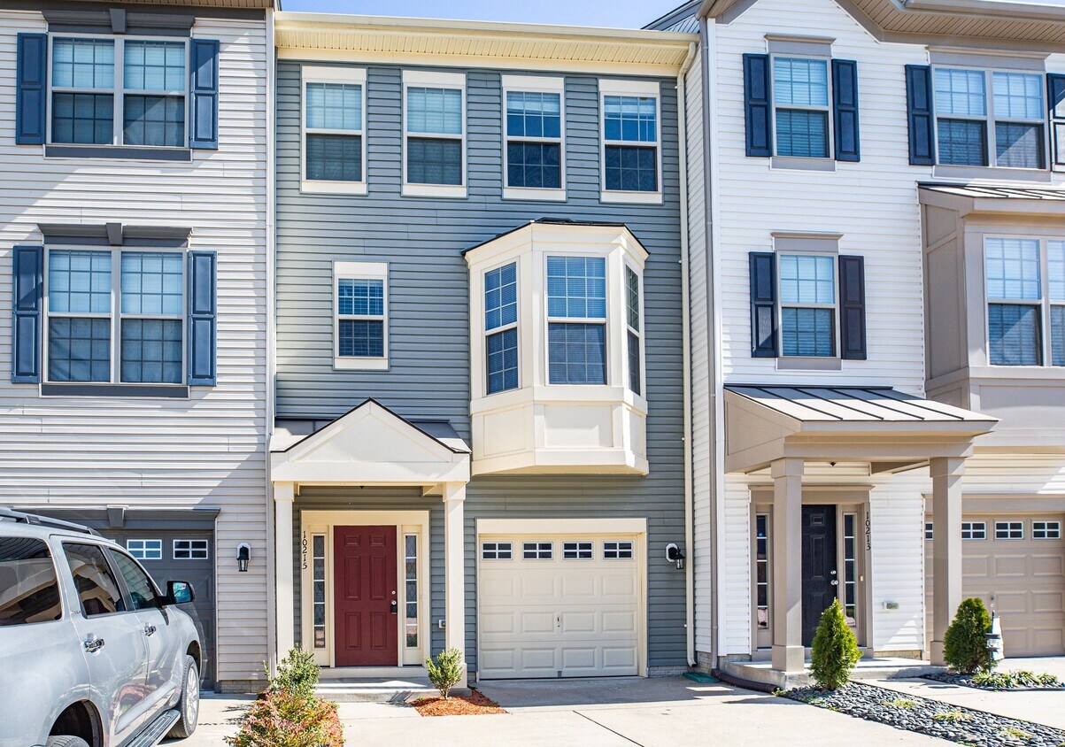 10215 Egret Ct, Fredericksburg, VA 22408 Townhome Rentals in