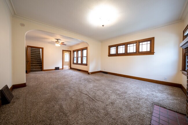 Foto del edificio - 2939 Lincoln St NE