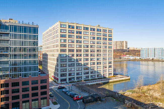 Building Photo - Hudson Tea Buildings