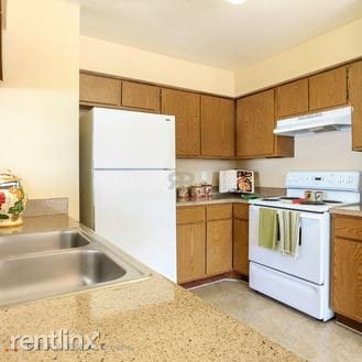 Foto del edificio - 5240 Tallowpine Ter