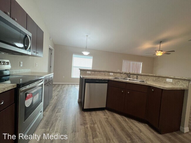 Building Photo - 3 br, 2 bath House - 14635 SW 25th Terr