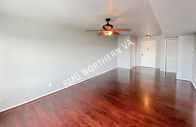 Foto del edificio - 5340 Holmes Run Pkwy