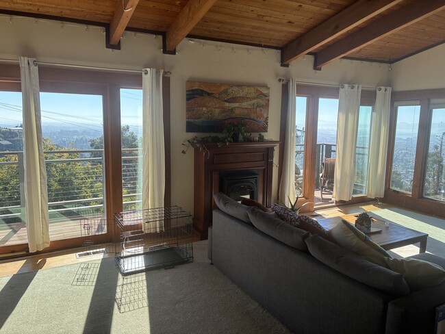 Foto del edificio - 365 Panoramic Way