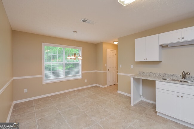 Foto del edificio - 2061 Bay Ct