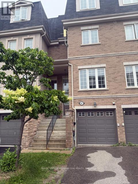 Building Photo - 435 Hensall Cir