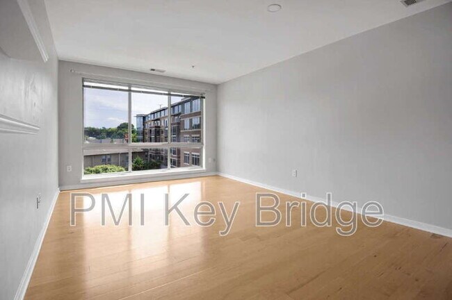 Foto del edificio - 2200 N Westmoreland St